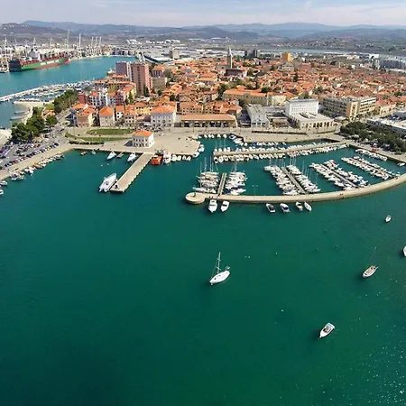 Villa Lea Koper