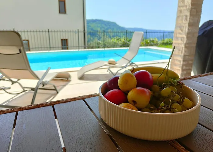 Lea Koper Villa Marezige