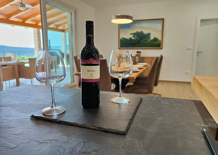 Lea Koper * Marezige